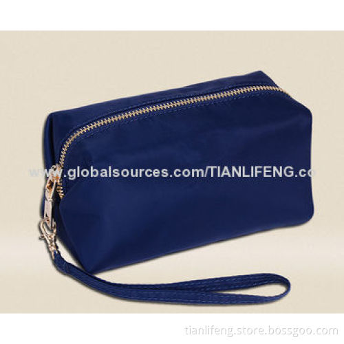 Classic Cosmetic Bag, Measures 16*8.5*8.5cm